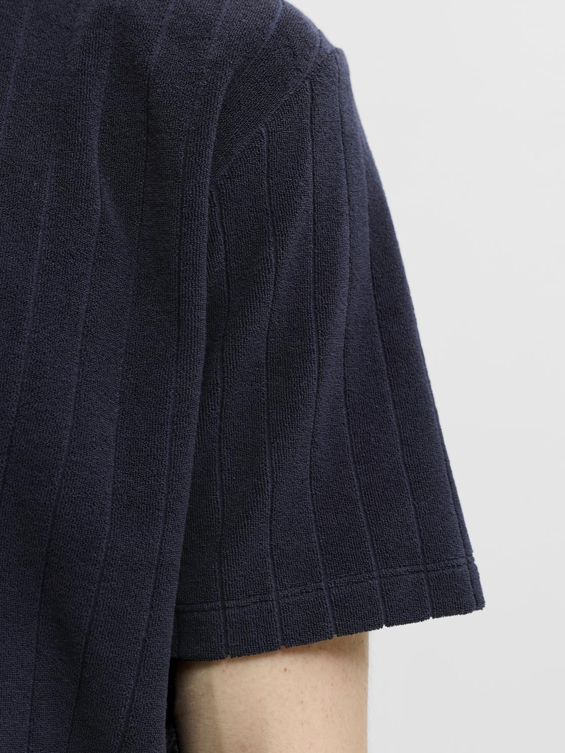 model_shot-detail